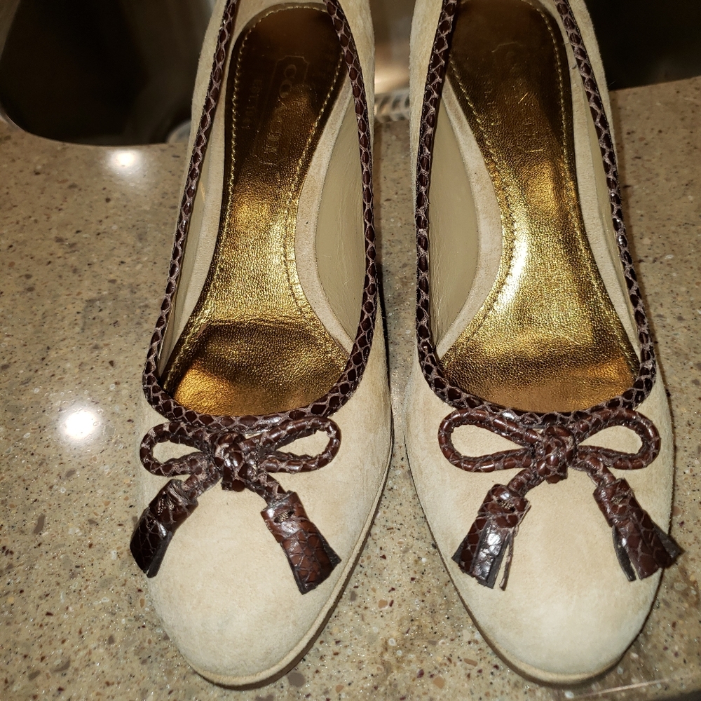 Coach Suede Wedge Sandals Size 6.5